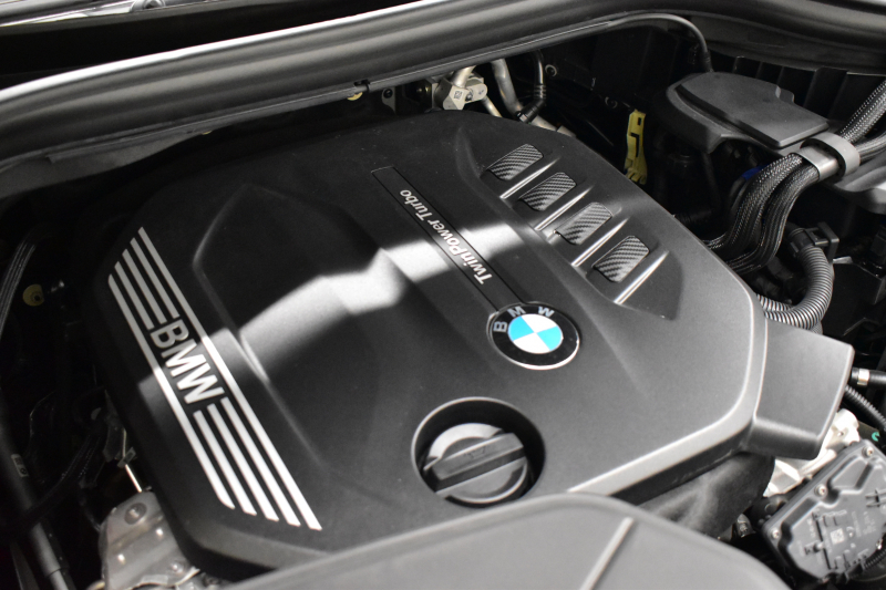 BMW X3 Xﾄﾞﾗｲﾌﾞ20d Mｽﾎﾟｰﾂ LCI後期 変更後ﾃﾞｻﾞｲﾝLEDﾍｯﾄﾞﾗｲﾄ&ﾃｰﾙ ﾊﾟﾉﾗﾏｻﾝﾙｰﾌ ﾗｲﾌﾞｺｯｸﾋﾟｯﾄ ACC 全席ﾋｰﾀｰ付黒革 LCW ｼﾞｪｽﾁｬｰC付ﾀｯﾁﾊﾟﾈﾙﾅﾋﾞTV 全周囲ｶﾒﾗ 電動Rｹﾞｰﾄ ﾜｲﾔﾚｽ充電 20AW 2年保証