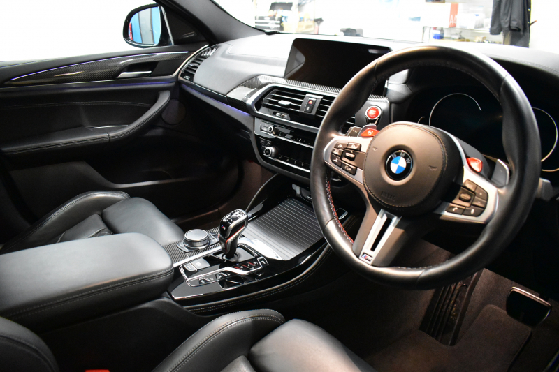 BMW Mシリーズ X4M ｺﾝﾍﾟﾃｨｼｮﾝ 4WD 510馬力 ﾊﾟﾉﾗﾏｻﾝﾙｰﾌ 全席ﾋｰﾀｰ Fﾍﾞﾝﾁﾚｰｼｮﾝ付ﾌﾞﾗｯｸﾒﾘﾉﾚｻﾞｰMｽﾎﾟｰﾂｼｰﾄ 21AW Mｽﾎﾟｰﾂｴｸﾞｿﾞｰｽﾄ ﾊｰﾏﾝｶｰﾄﾞﾝ 追従ACC HUD ｼﾞｪｽﾁｬｰC LEDﾍｯﾄﾞﾗｲﾄ ｵｰﾄﾊｲﾋﾞｰﾑ 2年保証