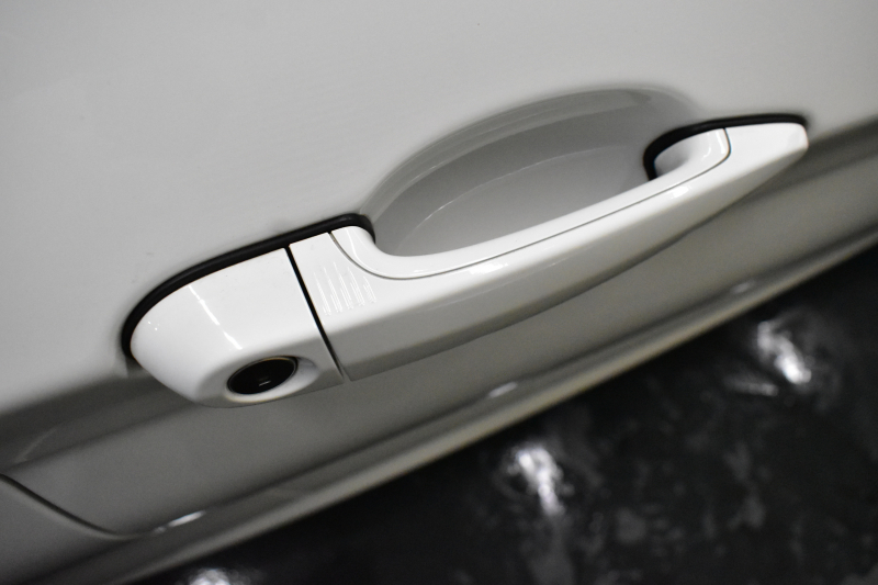 BMW 2シリーズ M240i LCI後期 直6ﾀｰﾎﾞ 340馬力 1ｵｰﾅｰ ｾﾚｸﾄP ｻﾝﾙｰﾌ 追従ACC LEDﾍｯﾄﾞﾗｲﾄ ﾋｰﾀｰ付赤革 ﾀｯﾁﾊﾟﾈﾙiﾄﾞﾗｲﾌﾞHDDﾅﾋﾞ Bｶﾒﾗ 前後PDC 可変Mｻｽ 大型ﾌﾞﾚｰｷｼｽﾃﾑ 車線逸脱&歩行者警告 衝突軽減ﾌﾞﾚｰｷ 18AW ﾊﾟﾄﾞﾙｼﾌﾄ 2年保証