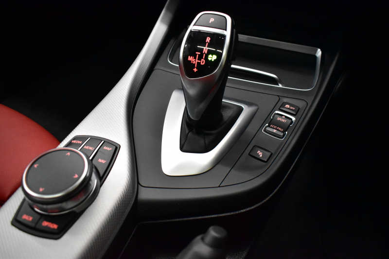 BMW 2シリーズ M240i LCI後期 直6ﾀｰﾎﾞ 340馬力 1ｵｰﾅｰ ｾﾚｸﾄP ｻﾝﾙｰﾌ 追従ACC LEDﾍｯﾄﾞﾗｲﾄ ﾋｰﾀｰ付赤革 ﾀｯﾁﾊﾟﾈﾙiﾄﾞﾗｲﾌﾞHDDﾅﾋﾞ Bｶﾒﾗ 前後PDC 可変Mｻｽ 大型ﾌﾞﾚｰｷｼｽﾃﾑ 車線逸脱&歩行者警告 衝突軽減ﾌﾞﾚｰｷ 18AW ﾊﾟﾄﾞﾙｼﾌﾄ 2年保証