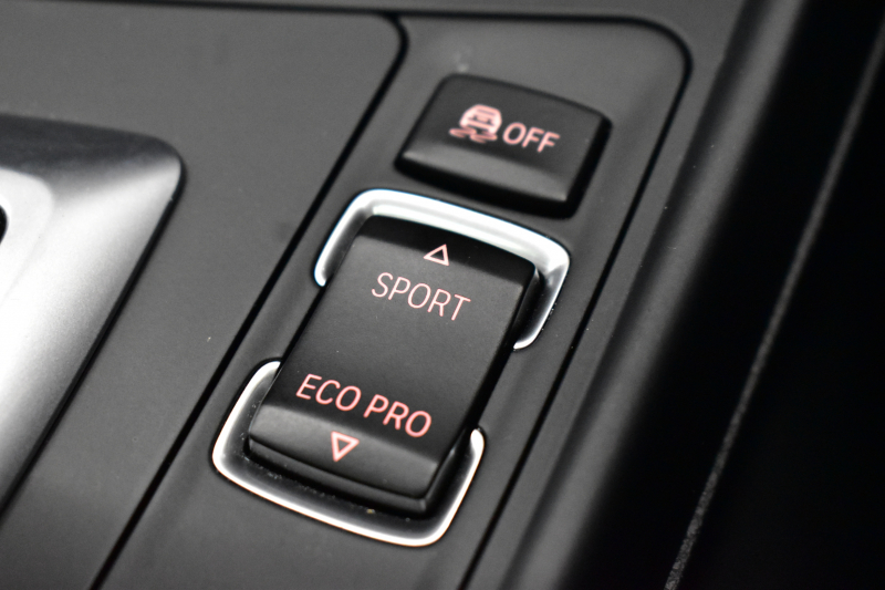 BMW 2シリーズ M240i LCI後期 直6ﾀｰﾎﾞ 340馬力 1ｵｰﾅｰ ｾﾚｸﾄP ｻﾝﾙｰﾌ 追従ACC LEDﾍｯﾄﾞﾗｲﾄ ﾋｰﾀｰ付赤革 ﾀｯﾁﾊﾟﾈﾙiﾄﾞﾗｲﾌﾞHDDﾅﾋﾞ Bｶﾒﾗ 前後PDC 可変Mｻｽ 大型ﾌﾞﾚｰｷｼｽﾃﾑ 車線逸脱&歩行者警告 衝突軽減ﾌﾞﾚｰｷ 18AW ﾊﾟﾄﾞﾙｼﾌﾄ 2年保証