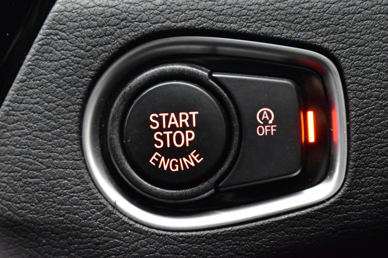 BMW X1 Xdrive20i Mｽﾎﾟｰﾂ ｱﾄﾞﾊﾞﾝｽﾄﾞｱｸﾃｨﾌﾞｾｰﾌﾃｨ&ｺﾝﾌｫｰﾄP 4WD 1ｵｰﾅｰ 追従ACC HUD ﾋｰﾀｰ付電動黒革 OZMSW20AW ｱｲﾊﾞｯﾊﾀﾞｳﾝｻｽ ﾀｯﾁﾊﾟｯﾄﾞﾅﾋﾞBｶﾒﾗ Pｱｼｽﾄ LEDﾍｯﾄﾞﾗｲﾄ 衝突軽減B 車線逸脱&歩行者警告 電動Rｹﾞｰﾄ 2年保証