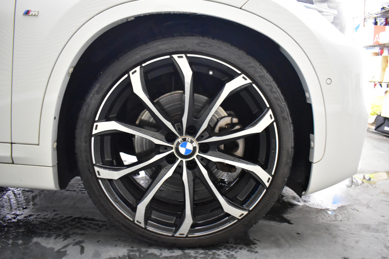 BMW X1 Xdrive20i Mｽﾎﾟｰﾂ ｱﾄﾞﾊﾞﾝｽﾄﾞｱｸﾃｨﾌﾞｾｰﾌﾃｨ&ｺﾝﾌｫｰﾄP 4WD 1ｵｰﾅｰ 追従ACC HUD ﾋｰﾀｰ付電動黒革 OZMSW20AW ｱｲﾊﾞｯﾊﾀﾞｳﾝｻｽ ﾀｯﾁﾊﾟｯﾄﾞﾅﾋﾞBｶﾒﾗ Pｱｼｽﾄ LEDﾍｯﾄﾞﾗｲﾄ 衝突軽減B 車線逸脱&歩行者警告 電動Rｹﾞｰﾄ 2年保証