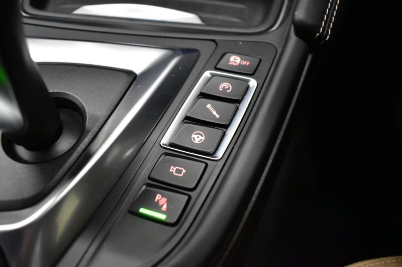 BMW Mシリーズ M4ｸｰﾍﾟ MDCT 可変Mｻｽﾍﾟﾝｼｮﾝ ﾋｰﾀｰ付ﾍﾞｰｼﾞｭﾚｻﾞｰ ﾊﾟｰｷﾝｸﾞｻﾎﾟｰﾄﾊﾟｯｹｰｼﾞ HUD ｱﾀﾞﾌﾟﾃｨﾌﾞLEDﾍｯﾄﾞﾗｲﾄ 19AW 衝突軽減ﾌﾞﾚｰｷ 車線逸脱&歩行者警告 ﾀｯﾁﾊﾟｯﾄﾞHDDﾅﾋﾞﾌﾙｾｸﾞBｶﾒﾗ 前後PDC ｶｰﾎﾞﾝﾙｰﾌ 2年保証