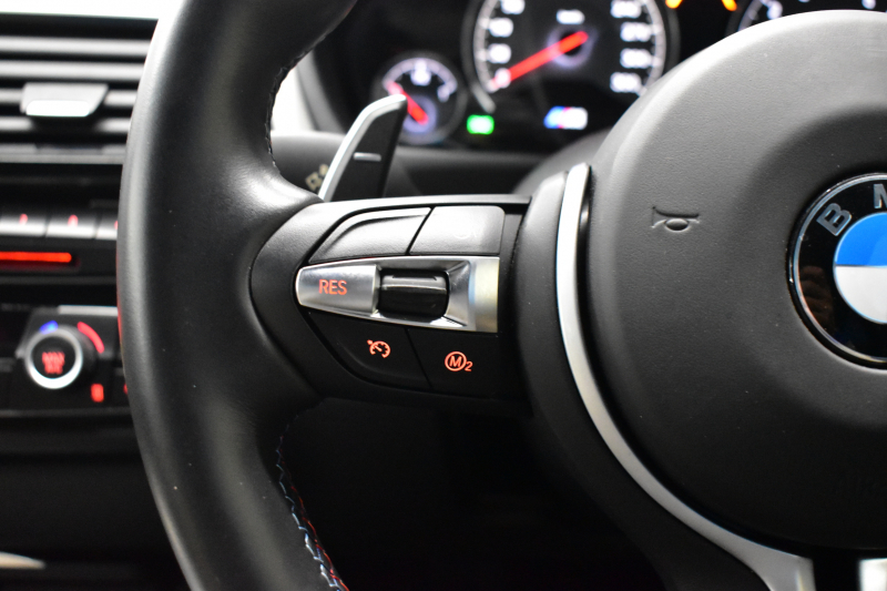 BMW Mシリーズ M4ｸｰﾍﾟ MDCT 可変Mｻｽﾍﾟﾝｼｮﾝ ﾋｰﾀｰ付ﾍﾞｰｼﾞｭﾚｻﾞｰ ﾊﾟｰｷﾝｸﾞｻﾎﾟｰﾄﾊﾟｯｹｰｼﾞ HUD ｱﾀﾞﾌﾟﾃｨﾌﾞLEDﾍｯﾄﾞﾗｲﾄ 19AW 衝突軽減ﾌﾞﾚｰｷ 車線逸脱&歩行者警告 ﾀｯﾁﾊﾟｯﾄﾞHDDﾅﾋﾞﾌﾙｾｸﾞBｶﾒﾗ 前後PDC ｶｰﾎﾞﾝﾙｰﾌ 2年保証