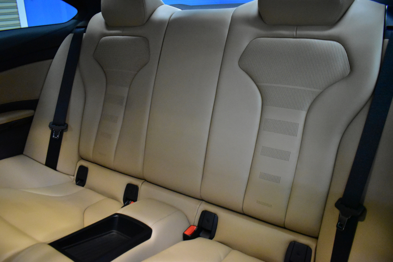 BMW Mシリーズ M4ｸｰﾍﾟ MDCT 可変Mｻｽﾍﾟﾝｼｮﾝ ﾋｰﾀｰ付ﾍﾞｰｼﾞｭﾚｻﾞｰ ﾊﾟｰｷﾝｸﾞｻﾎﾟｰﾄﾊﾟｯｹｰｼﾞ HUD ｱﾀﾞﾌﾟﾃｨﾌﾞLEDﾍｯﾄﾞﾗｲﾄ 19AW 衝突軽減ﾌﾞﾚｰｷ 車線逸脱&歩行者警告 ﾀｯﾁﾊﾟｯﾄﾞHDDﾅﾋﾞﾌﾙｾｸﾞBｶﾒﾗ 前後PDC ｶｰﾎﾞﾝﾙｰﾌ 2年保証