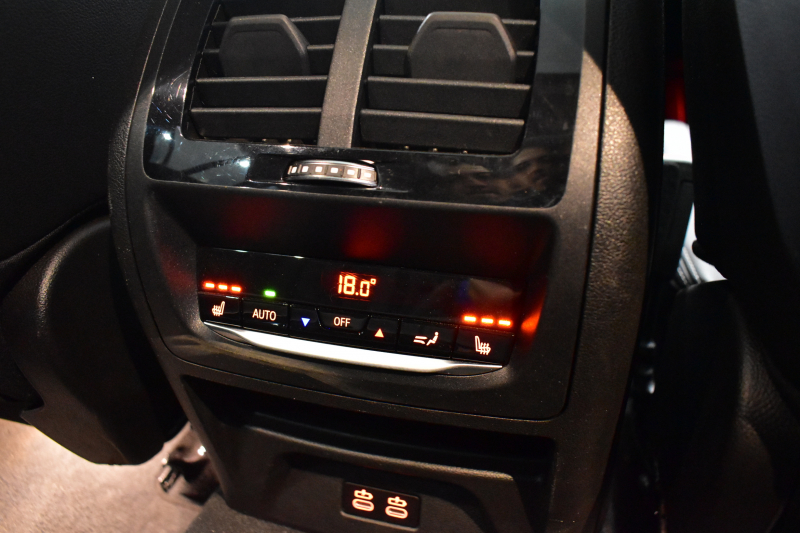 BMW X4 M40i LCI後期 1ｵｰﾅｰ ｾﾚｸﾄP 変更後ﾃﾞｻﾞｲﾝLEDﾍｯﾄﾞﾗｲﾄ&ﾃｰﾙ ﾊﾟﾉﾗﾏｻﾝﾙｰﾌ ﾗｲﾌﾞｺｸﾋﾟｯﾄ 可変Mｻｽ Fﾍﾞﾝﾁﾚｰｼｮﾝ&全席ﾋｰﾀｰ付黒革 ﾊｰﾏﾝｶｰﾄﾞﾝ 21AW 追従ACC HUD ｽﾃｱﾘﾝｸﾞﾋｰﾀｰ ﾀｯﾁﾊﾟﾈﾙﾅﾋﾞ ﾌﾙｾｸﾞ 全周囲ｶﾒﾗ 電動Rｹﾞｰﾄ 2年保証