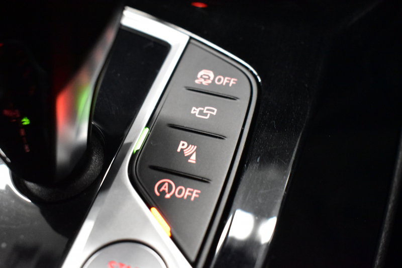 BMW X4 M40i LCI後期 1ｵｰﾅｰ ｾﾚｸﾄP 変更後ﾃﾞｻﾞｲﾝLEDﾍｯﾄﾞﾗｲﾄ&ﾃｰﾙ ﾊﾟﾉﾗﾏｻﾝﾙｰﾌ ﾗｲﾌﾞｺｸﾋﾟｯﾄ 可変Mｻｽ Fﾍﾞﾝﾁﾚｰｼｮﾝ&全席ﾋｰﾀｰ付黒革 ﾊｰﾏﾝｶｰﾄﾞﾝ 21AW 追従ACC HUD ｽﾃｱﾘﾝｸﾞﾋｰﾀｰ ﾀｯﾁﾊﾟﾈﾙﾅﾋﾞ ﾌﾙｾｸﾞ 全周囲ｶﾒﾗ 電動Rｹﾞｰﾄ 2年保証