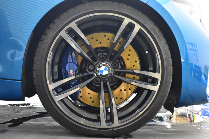 BMW Mシリーズ M2 MDCT 7速DCT LCI後期 ｾﾚｸﾄP ｻﾝﾙｰﾌ ﾊｰﾏﾝｶｰﾄﾞﾝ  ﾋｰﾀｰ付黒革 ﾍｷｻｺﾞﾅﾙLEDﾍｯﾄﾞﾗｲﾄ&ﾃｰﾙ ﾀｯﾁﾊﾟﾈﾙHDDﾅﾋﾞ Bｶﾒﾗ ﾘｱPDC 19AW 車線逸脱&歩行者警告 衝突軽減ﾌﾞﾚｰｷ ｶｰﾎﾞﾝｲﾝﾃﾘｱ 2年保証