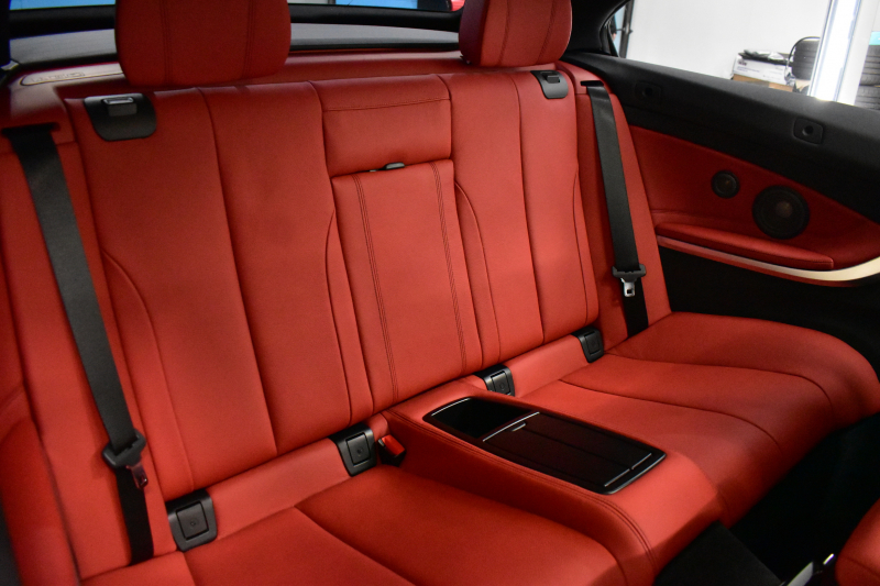 BMW 4シリーズ 440i ｶﾌﾞﾘｵﾚ Mｽﾎﾟｰﾂ LCI後期 ﾌｧｽﾄﾄﾗｯｸP ﾍｷｻｺﾞﾅﾙLEDﾍｯﾄﾞﾗｲﾄ&ﾃｰﾙ 追従ACC HUD ﾋｰﾀｰ付赤革 ｴｱｶﾗｰ 液晶ﾒｰﾀｰ harman/kardon 車線変更&逸脱&歩行者&衝突警告 衝突軽減B 19AW ﾀｯﾁﾊﾟﾈﾙHDDﾅﾋﾞ ﾌﾙｾｸﾞ 2年保証