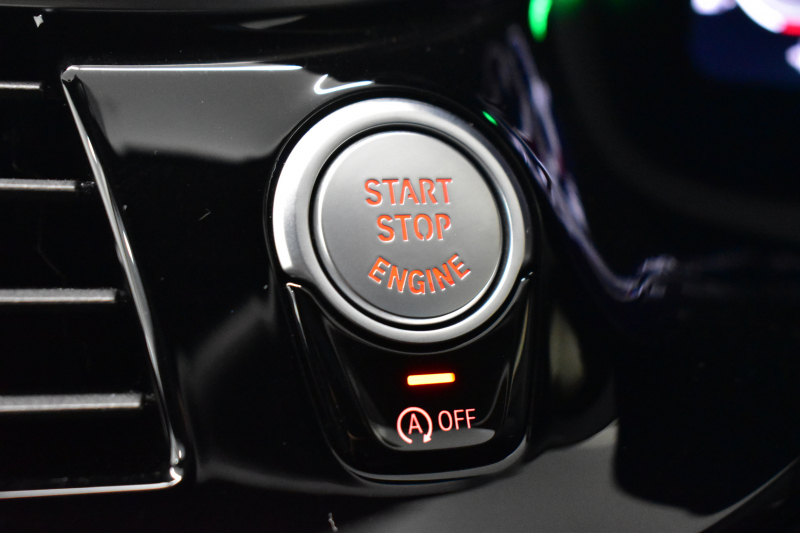 BMW 5シリーズ M550i Xﾄﾞﾗｲﾌﾞ ｱﾙﾃｨﾒｯﾄｴﾃﾞｨｼｮﾝ 55台限定車 4WD ｻﾝﾙｰﾌ ﾚｰｻﾞｰLEDﾍｯﾄﾞﾗｲﾄ ﾗｲﾌﾞｺｯｸﾋﾟｯﾄ ｺﾝﾌｫｰﾄｼｰﾄ 前席ﾏｯｻｰｼﾞ&ﾍﾞﾝﾁﾚｰﾀｰ 全席ﾋｰﾀｰ付黒革 可変Mｻｽ harman/kardon Mｽﾎﾟｰﾂﾌﾞﾚｰｷ ACC HUD 全周囲ｶﾒﾗ ﾌﾙｾｸﾞ 2年保証