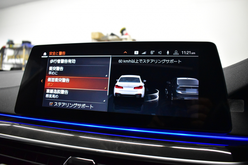 BMW 5シリーズ M550i Xﾄﾞﾗｲﾌﾞ ｱﾙﾃｨﾒｯﾄｴﾃﾞｨｼｮﾝ 55台限定車 4WD ｻﾝﾙｰﾌ ﾚｰｻﾞｰLEDﾍｯﾄﾞﾗｲﾄ ﾗｲﾌﾞｺｯｸﾋﾟｯﾄ ｺﾝﾌｫｰﾄｼｰﾄ 前席ﾏｯｻｰｼﾞ&ﾍﾞﾝﾁﾚｰﾀｰ 全席ﾋｰﾀｰ付黒革 可変Mｻｽ harman/kardon Mｽﾎﾟｰﾂﾌﾞﾚｰｷ ACC HUD 全周囲ｶﾒﾗ ﾌﾙｾｸﾞ 2年保証