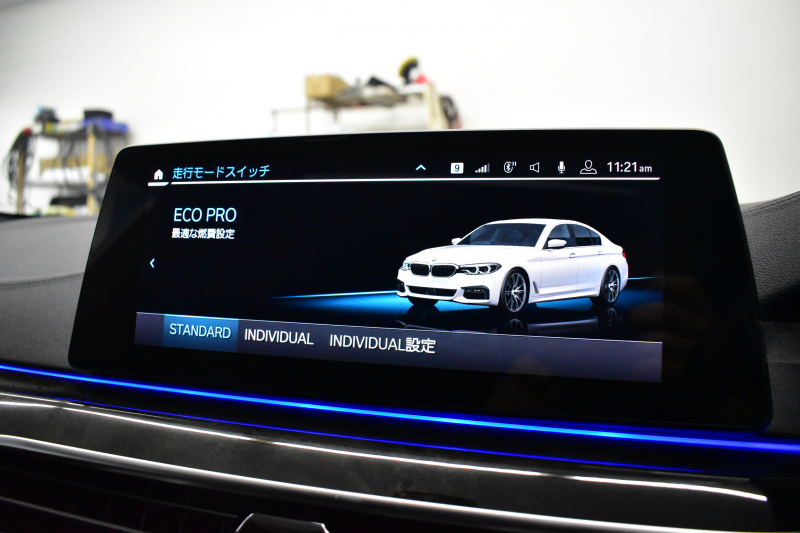 BMW 5シリーズ M550i Xﾄﾞﾗｲﾌﾞ ｱﾙﾃｨﾒｯﾄｴﾃﾞｨｼｮﾝ 55台限定車 4WD ｻﾝﾙｰﾌ ﾚｰｻﾞｰLEDﾍｯﾄﾞﾗｲﾄ ﾗｲﾌﾞｺｯｸﾋﾟｯﾄ ｺﾝﾌｫｰﾄｼｰﾄ 前席ﾏｯｻｰｼﾞ&ﾍﾞﾝﾁﾚｰﾀｰ 全席ﾋｰﾀｰ付黒革 可変Mｻｽ harman/kardon Mｽﾎﾟｰﾂﾌﾞﾚｰｷ ACC HUD 全周囲ｶﾒﾗ ﾌﾙｾｸﾞ 2年保証