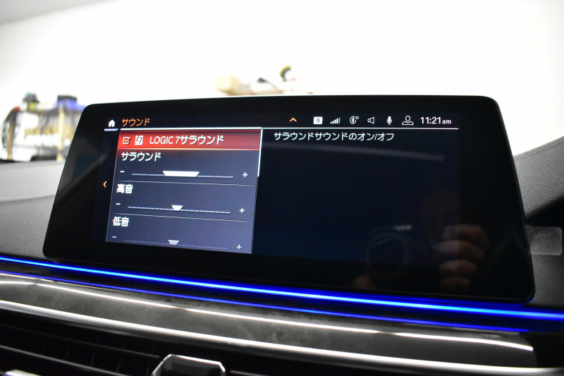 BMW 5シリーズ M550i Xﾄﾞﾗｲﾌﾞ ｱﾙﾃｨﾒｯﾄｴﾃﾞｨｼｮﾝ 55台限定車 4WD ｻﾝﾙｰﾌ ﾚｰｻﾞｰLEDﾍｯﾄﾞﾗｲﾄ ﾗｲﾌﾞｺｯｸﾋﾟｯﾄ ｺﾝﾌｫｰﾄｼｰﾄ 前席ﾏｯｻｰｼﾞ&ﾍﾞﾝﾁﾚｰﾀｰ 全席ﾋｰﾀｰ付黒革 可変Mｻｽ harman/kardon Mｽﾎﾟｰﾂﾌﾞﾚｰｷ ACC HUD 全周囲ｶﾒﾗ ﾌﾙｾｸﾞ 2年保証