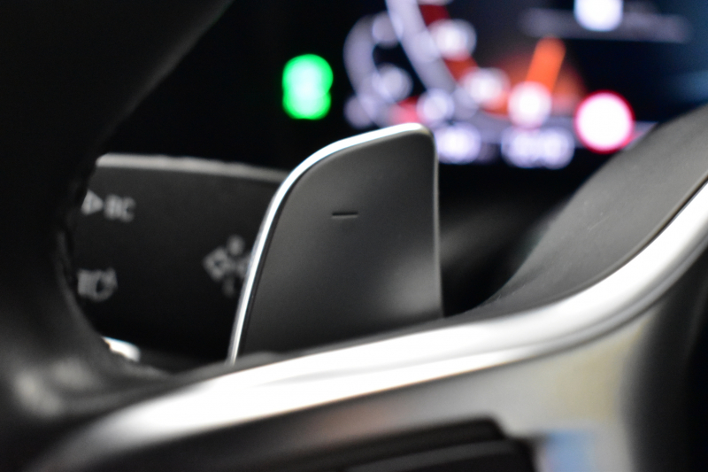 BMW 3シリーズ 320i Mｽﾎﾟｰﾂ ｲﾉﾍﾞｰｼｮﾝ&ﾊｲﾗｲﾝ&ｺﾝﾌｫｰﾄ&ｻｳﾝﾄﾞP ﾚｰｻﾞｰLEDﾍｯﾄﾞﾗｲﾄ ﾋｰﾀｰ付白革 可変Mｻｽ  追従ACC HUD ﾗｲﾌﾞｺｯｸﾋﾟｯﾄ全周囲ｶﾒﾗ ｱｯﾌﾟﾙｶｰﾌﾟﾚｲ haraman/kardon 1ｵｰﾅｰ 電動ﾄﾗﾝｸ2年保証