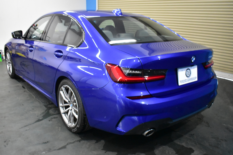 BMW 3シリーズ 320i Mｽﾎﾟｰﾂ ｲﾉﾍﾞｰｼｮﾝ&ﾊｲﾗｲﾝ&ｺﾝﾌｫｰﾄ&ｻｳﾝﾄﾞP ﾚｰｻﾞｰLEDﾍｯﾄﾞﾗｲﾄ ﾋｰﾀｰ付白革 可変Mｻｽ  追従ACC HUD ﾗｲﾌﾞｺｯｸﾋﾟｯﾄ全周囲ｶﾒﾗ ｱｯﾌﾟﾙｶｰﾌﾟﾚｲ haraman/kardon 1ｵｰﾅｰ 電動ﾄﾗﾝｸ2年保証