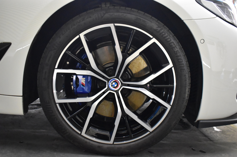 BMW 5シリーズ 530i Mｽﾎﾟｰﾂ LCI後期 高出力ﾓﾃﾞﾙ 全席ﾋｰﾀｰ付黒革 LEDﾍｯﾄﾞﾗｲﾄ 可変ｻｽﾍﾟﾝｼｮﾝ ﾗｲﾌﾞｺｸﾋﾟｯﾄ ACC HUD LCW ﾀｯﾁﾊﾟﾈﾙﾅﾋﾞ全周囲ｶﾒﾗTV 電動ﾄﾗﾝｸ Mｽﾎﾟｰﾂﾌﾞﾚｰｷ  2年保証