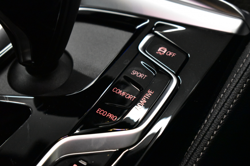 BMW 5シリーズ 530i Mｽﾎﾟｰﾂ LCI後期 高出力ﾓﾃﾞﾙ 全席ﾋｰﾀｰ付黒革 LEDﾍｯﾄﾞﾗｲﾄ 可変ｻｽﾍﾟﾝｼｮﾝ ﾗｲﾌﾞｺｸﾋﾟｯﾄ ACC HUD LCW ﾀｯﾁﾊﾟﾈﾙﾅﾋﾞ全周囲ｶﾒﾗTV 電動ﾄﾗﾝｸ Mｽﾎﾟｰﾂﾌﾞﾚｰｷ  19AW 2年保証