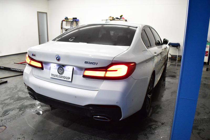 BMW 5シリーズ 530i Mｽﾎﾟｰﾂ LCI後期 高出力ﾓﾃﾞﾙ 全席ﾋｰﾀｰ付黒革 LEDﾍｯﾄﾞﾗｲﾄ 可変ｻｽﾍﾟﾝｼｮﾝ ﾗｲﾌﾞｺｸﾋﾟｯﾄ ACC HUD LCW ﾀｯﾁﾊﾟﾈﾙﾅﾋﾞ全周囲ｶﾒﾗTV 電動ﾄﾗﾝｸ Mｽﾎﾟｰﾂﾌﾞﾚｰｷ  2年保証