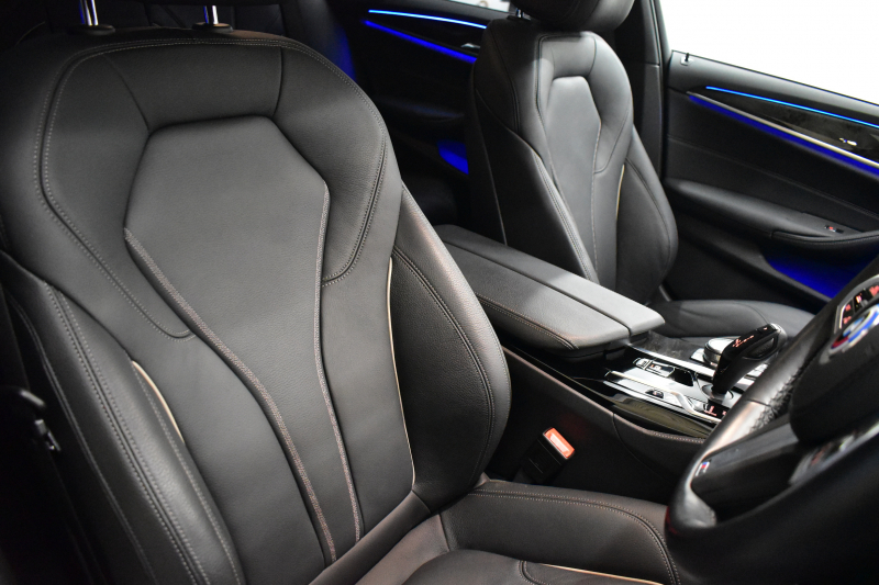 BMW 5シリーズ 530i Mｽﾎﾟｰﾂ LCI後期 高出力ﾓﾃﾞﾙ 全席ﾋｰﾀｰ付黒革 LEDﾍｯﾄﾞﾗｲﾄ 可変ｻｽﾍﾟﾝｼｮﾝ ﾗｲﾌﾞｺｸﾋﾟｯﾄ ACC HUD LCW ﾀｯﾁﾊﾟﾈﾙﾅﾋﾞ全周囲ｶﾒﾗTV 電動ﾄﾗﾝｸ Mｽﾎﾟｰﾂﾌﾞﾚｰｷ  2年保証