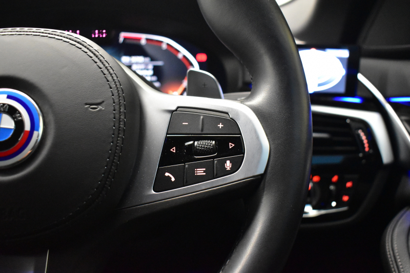 BMW 5シリーズ 530i Mｽﾎﾟｰﾂ LCI後期 高出力ﾓﾃﾞﾙ 全席ﾋｰﾀｰ付黒革 LEDﾍｯﾄﾞﾗｲﾄ 可変ｻｽﾍﾟﾝｼｮﾝ ﾗｲﾌﾞｺｸﾋﾟｯﾄ ACC HUD LCW ﾀｯﾁﾊﾟﾈﾙﾅﾋﾞ全周囲ｶﾒﾗTV 電動ﾄﾗﾝｸ Mｽﾎﾟｰﾂﾌﾞﾚｰｷ  2年保証