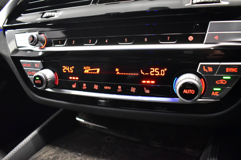 BMW 5シリーズ 530i Mｽﾎﾟｰﾂ LCI後期 高出力ﾓﾃﾞﾙ 全席ﾋｰﾀｰ付黒革 LEDﾍｯﾄﾞﾗｲﾄ 可変ｻｽﾍﾟﾝｼｮﾝ ﾗｲﾌﾞｺｸﾋﾟｯﾄ ACC HUD LCW ﾀｯﾁﾊﾟﾈﾙﾅﾋﾞ全周囲ｶﾒﾗTV 電動ﾄﾗﾝｸ Mｽﾎﾟｰﾂﾌﾞﾚｰｷ  2年保証