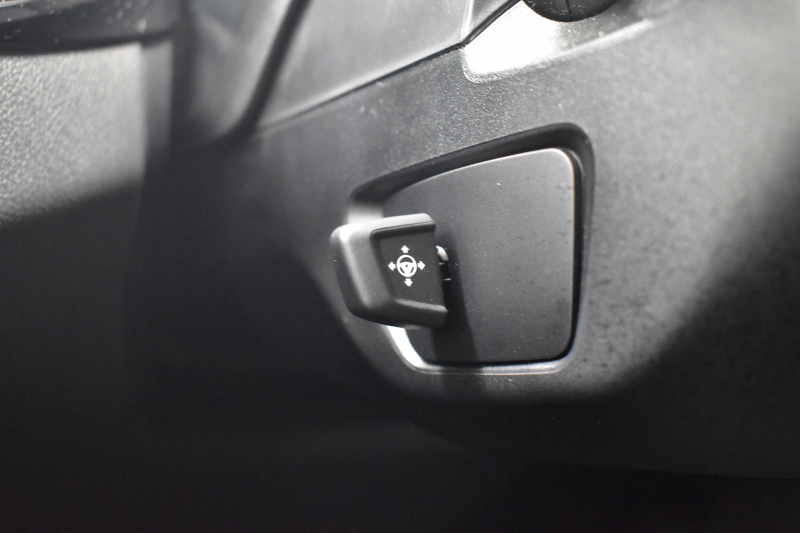 BMW 5シリーズ 530e Mｽﾎﾟｰﾂ iﾊﾟﾌｫｰﾏﾝｽ PHEV ｻﾝﾙｰﾌ ｾﾚｸﾄ&ﾊｲﾉﾍﾞｰｼｮﾝ&ﾊｲﾗｲﾝ&ｱﾄﾞﾊﾞﾝｽP 全面液晶ﾒｰﾀｰ 19AW 全席ﾋｰﾀｰ付黒革 ﾊｰﾏﾝｶｰﾄﾞﾝ 4ｿﾞｰﾝAC LEDﾍｯﾄﾞﾗｲﾄ ACC HUD LCW ﾀｯﾁﾊﾟﾈﾙﾅﾋﾞ全周囲ｶﾒﾗ ﾌﾙｾｸﾞﾜｲﾔﾚｽ充電 電動ﾄﾗﾝｸ 2年保証