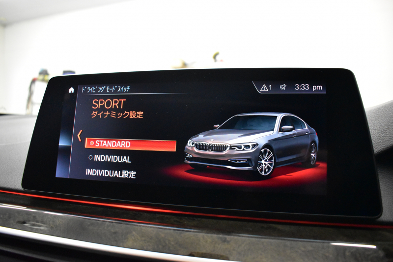 BMW 5シリーズ 530e Mｽﾎﾟｰﾂ iﾊﾟﾌｫｰﾏﾝｽ PHEV ｻﾝﾙｰﾌ ｾﾚｸﾄ&ﾊｲﾉﾍﾞｰｼｮﾝ&ﾊｲﾗｲﾝ&ｱﾄﾞﾊﾞﾝｽP 全面液晶ﾒｰﾀｰ 19AW 全席ﾋｰﾀｰ付黒革 ﾊｰﾏﾝｶｰﾄﾞﾝ 4ｿﾞｰﾝAC LEDﾍｯﾄﾞﾗｲﾄ ACC HUD LCW ﾀｯﾁﾊﾟﾈﾙﾅﾋﾞ全周囲ｶﾒﾗ ﾌﾙｾｸﾞﾜｲﾔﾚｽ充電 電動ﾄﾗﾝｸ 2年保証