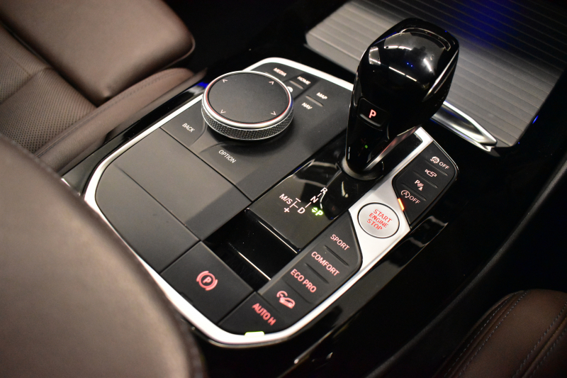 BMW X3 Xﾄﾞﾗｲﾌﾞ20d Mｽﾎﾟｰﾂ 後期LCI ｾﾚｸﾄP ﾊﾟﾉﾗﾏｻﾝﾙｰﾌ LEDﾍｯﾄﾞﾗｲﾄ 追従ACC HUD 全席ﾋｰﾀｰ&前席ﾍﾞﾝﾁﾚｰｼｮﾝ付ﾓｶﾚｻﾞｰ 20AW LCW ﾊｰﾏﾝｶｰﾄﾞﾝ ﾀｯﾁﾊﾟﾈﾙﾅﾋﾞﾌﾙｾｸﾞ全周囲ｶﾒﾗ 電動Rｹﾞｰﾄ 2年保証