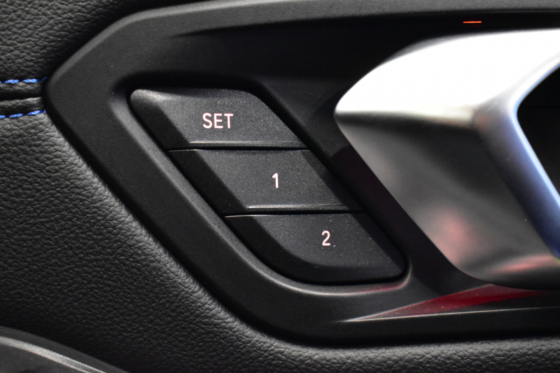 BMW 3シリーズ 330i Mｽﾎﾟｰﾂ 高出力ﾓﾃﾞﾙ ｲﾉﾍﾞｰｼｮﾝ&ﾃﾞﾋﾞｭｰ&ｺﾝﾌｫｰﾄP ﾋｰﾀｰ付黒革 ACC HUD 19AW Mｽﾎﾟｰﾂﾌﾞﾚｰｷ ﾗｲﾌﾞｺｯｸﾋﾟｯﾄ ｼﾞｪｽﾁｬｰｺﾝﾄﾛｰﾙ付ﾀｯﾁﾊﾟﾈﾙHDDﾅﾋﾞ全周囲ｶﾒﾗ ｱｯﾌﾟﾙｶｰﾌﾟﾚｲ ｳｯﾄﾞｲﾝﾃﾘｱ 電動ﾄﾗﾝｸ 2年保証