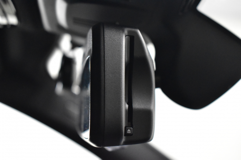 BMW 3シリーズ 330i Mｽﾎﾟｰﾂ 高出力ﾓﾃﾞﾙ ｲﾉﾍﾞｰｼｮﾝ&ﾃﾞﾋﾞｭｰ&ｺﾝﾌｫｰﾄP ﾋｰﾀｰ付黒革 ACC HUD 19AW Mｽﾎﾟｰﾂﾌﾞﾚｰｷ ﾗｲﾌﾞｺｯｸﾋﾟｯﾄ ｼﾞｪｽﾁｬｰｺﾝﾄﾛｰﾙ付ﾀｯﾁﾊﾟﾈﾙHDDﾅﾋﾞ全周囲ｶﾒﾗ ｱｯﾌﾟﾙｶｰﾌﾟﾚｲ ｳｯﾄﾞｲﾝﾃﾘｱ 電動ﾄﾗﾝｸ 2年保証