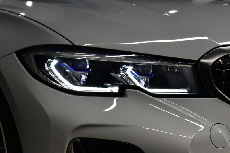BMW 3シリーズ M340i Xﾄﾞﾗｲﾌﾞ ｲﾉﾍﾞｰｼｮﾝP ﾚｰｻﾞｰLEDﾗｲﾄ ﾋｰﾀｰ付黒革 ACC HUD 可変Mｻｽ 19AW Mｽﾎﾟｰﾂﾌﾞﾚｰｷ&ﾃﾞﾌ ｼﾞｪｽﾁｬｰC付ﾀｯﾁﾊﾟﾈﾙﾅﾋﾞ全周囲ｶﾒﾗ ﾊｰﾏﾝｶｰﾄﾞﾝ 側面衝突&車線変更&逸脱警告 2年保証