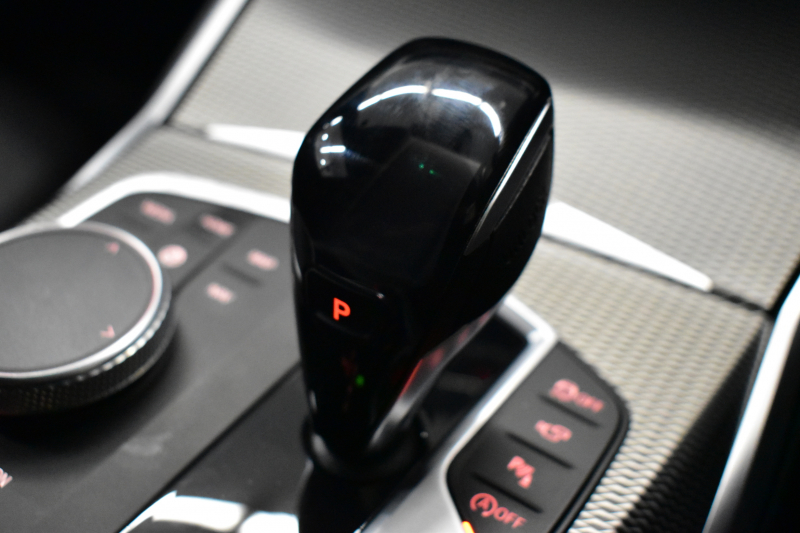 BMW 3シリーズ 330i Mｽﾎﾟｰﾂ 高出力ﾓﾃﾞﾙ 1ｵｰﾅｰ ｲﾉﾍﾞｰｼｮﾝ&ｺﾝﾌｫｰﾄP ﾋｰﾀｰ付ﾊｰﾌ黒革 ACC HUD 18AW Mｽﾎﾟｰﾂﾌﾞﾚｰｷ ﾗｲﾌﾞｺｯｸﾋﾟｯﾄ ｼﾞｪｽﾁｬｰC付ﾀｯﾁﾊﾟﾈﾙHDDﾅﾋﾞ全周囲ｶﾒﾗ ｱｯﾌﾟﾙｶｰﾌﾟﾚｲ 電動ﾄﾗﾝｸ 2年保証