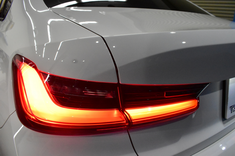 BMW 3シリーズ 330i Mｽﾎﾟｰﾂ 高出力ﾓﾃﾞﾙ 1ｵｰﾅｰ ｲﾉﾍﾞｰｼｮﾝ&ｺﾝﾌｫｰﾄP ﾋｰﾀｰ付ﾊｰﾌ黒革 ACC HUD 18AW Mｽﾎﾟｰﾂﾌﾞﾚｰｷ ﾗｲﾌﾞｺｯｸﾋﾟｯﾄ ｼﾞｪｽﾁｬｰC付ﾀｯﾁﾊﾟﾈﾙHDDﾅﾋﾞ全周囲ｶﾒﾗ ｱｯﾌﾟﾙｶｰﾌﾟﾚｲ 電動ﾄﾗﾝｸ 2年保証