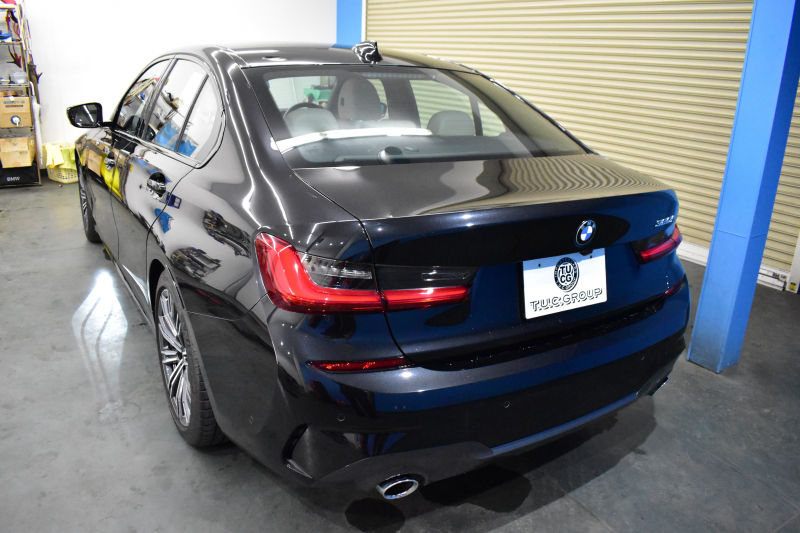 BMW 3シリーズ 320i Mｽﾎﾟｰﾂ ﾊｲﾗｲﾝP ﾋｰﾀｰ付白革 全周囲ｶﾒﾗ ﾜｲﾔﾚｽ充電 ﾌﾙｾｸﾞTV 追従ACC LCW 衝突軽減B 車線逸脱&歩行者警告 ﾗｲﾌﾞｺｯｸﾋﾟｯﾄ ｱｯﾌﾟﾙｶｰﾌﾟﾚｲ ﾌﾙｾｸﾞ ｳｯﾄﾞｲﾝﾃﾘｱ 2年保証