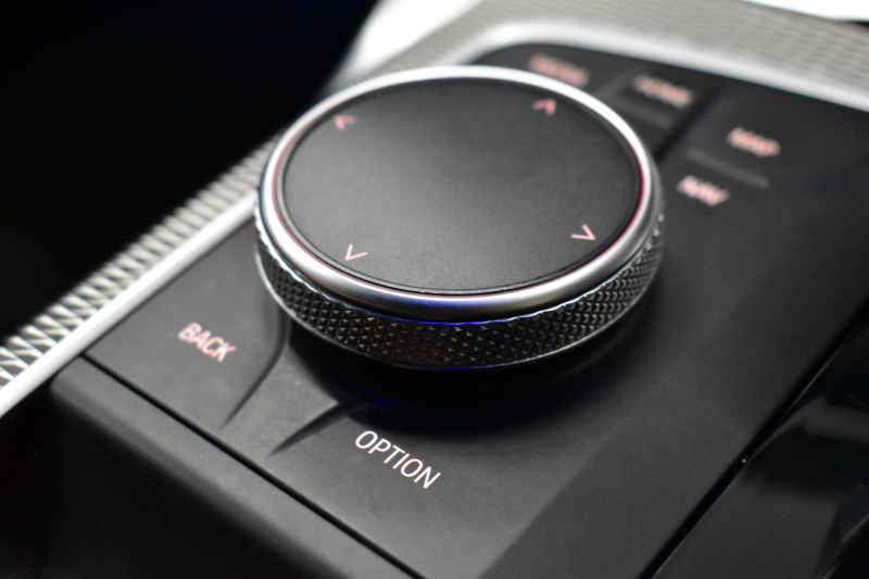 BMW 4シリーズ 420i ｶﾌﾞﾘｵﾚ Mｽﾎﾟｰﾂ ﾌｧｽﾄﾄﾗｯｸ&ｺﾝﾌｫｰﾄP ﾚｰｻﾞｰLED ﾋｰﾀｰ付ｺﾆｬｯｸ革 ｴｱｶﾗｰ 可変Mｻｽ Mｽﾎﾟｰﾂﾌﾞﾚｰｷ 全周囲ｶﾒﾗ ﾌﾙｾｸﾞ  ﾗｲﾌﾞｺｯｸﾋﾟｯﾄﾀｯﾁﾊﾟﾈﾙﾅﾋﾞ LCW Apple Car Play 19AW 2年保証