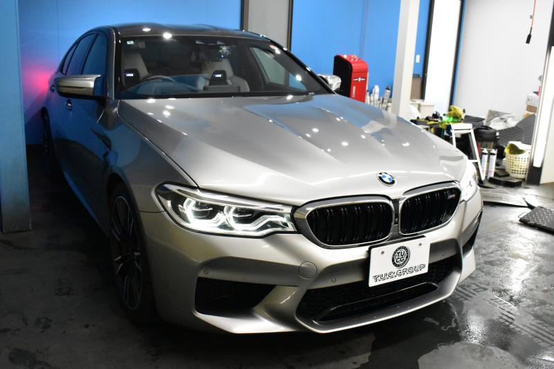 BMW Mシリーズ M5 V8ﾂｲﾝﾀｰﾎﾞ600馬力 MxDrive（4WD/2WD切替可）ｺﾝﾌｫｰﾄP  全席ﾋｰﾀｰ&前席ﾍﾞﾝﾁﾚｰｼｮﾝ&ﾏｯｻｰｼﾞ付白革 ﾅｲﾄﾋﾞｼﾞｮﾝ ｽﾃｱﾘﾝｸﾞﾋｰﾀｰ ｱﾝﾋﾞｴﾝﾄｴｱP  追従ACC LCW LEDﾍｯﾄﾞﾗｲﾄ HUD ﾀﾞｰｸｶｰﾎﾞﾝｱﾙﾐｲﾝﾃﾘｱ 液晶ﾒｰﾀｰ 3Dﾋﾞｭｰ 20AW 2年保証