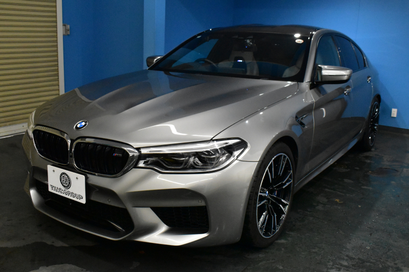 BMW Mシリーズ M5 V8ﾂｲﾝﾀｰﾎﾞ600馬力 MxDrive（4WD/2WD切替可）ｺﾝﾌｫｰﾄP  全席ﾋｰﾀｰ&前席ﾍﾞﾝﾁﾚｰｼｮﾝ&ﾏｯｻｰｼﾞ付白革 ﾅｲﾄﾋﾞｼﾞｮﾝ ｽﾃｱﾘﾝｸﾞﾋｰﾀｰ ｱﾝﾋﾞｴﾝﾄｴｱP  追従ACC LCW LEDﾍｯﾄﾞﾗｲﾄ HUD ﾀﾞｰｸｶｰﾎﾞﾝｱﾙﾐｲﾝﾃﾘｱ 液晶ﾒｰﾀｰ 3Dﾋﾞｭｰ 20AW 2年保証