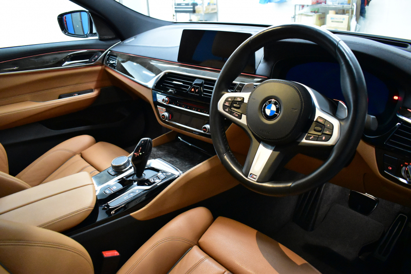 BMW 6シリーズ 630iｸﾞﾗﾝﾂｰﾘｽﾓ Mｽﾎﾟｰﾂ ﾊﾟﾉﾗﾏｻﾝﾙｰﾌ 全席ﾋｰﾀｰ付茶革 全面液晶ﾒｰﾀｰ  ﾊｰﾏﾝｶｰﾄﾞﾝｻｳﾝﾄﾞ LEDﾍｯﾄﾞﾗｲﾄ 追従ACC HUD 衝突軽減ﾌﾞﾚｰｷ 車線変更 &逸脱&歩行者警告 ﾀｯﾁﾊﾟﾈﾙﾅﾋﾞ 全周囲ｶﾒﾗ3Dﾋﾞｭｰ 4ｿﾞｰﾝAC  電動Rｹﾞｰﾄ 2年保証