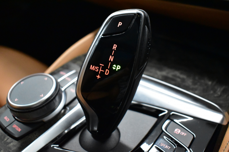 BMW 6シリーズ 630iｸﾞﾗﾝﾂｰﾘｽﾓ Mｽﾎﾟｰﾂ ﾊﾟﾉﾗﾏｻﾝﾙｰﾌ 全席ﾋｰﾀｰ付茶革 全面液晶ﾒｰﾀｰ  ﾊｰﾏﾝｶｰﾄﾞﾝｻｳﾝﾄﾞ LEDﾍｯﾄﾞﾗｲﾄ 追従ACC HUD 衝突軽減ﾌﾞﾚｰｷ 車線変更 &逸脱&歩行者警告 ﾀｯﾁﾊﾟﾈﾙﾅﾋﾞ 全周囲ｶﾒﾗ3Dﾋﾞｭｰ 4ｿﾞｰﾝAC  電動Rｹﾞｰﾄ 2年保証