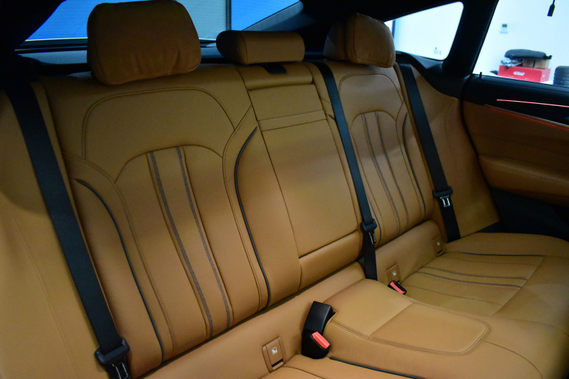 BMW 6シリーズ 630iｸﾞﾗﾝﾂｰﾘｽﾓ Mｽﾎﾟｰﾂ ﾊﾟﾉﾗﾏｻﾝﾙｰﾌ 全席ﾋｰﾀｰ付茶革 全面液晶ﾒｰﾀｰ  ﾊｰﾏﾝｶｰﾄﾞﾝｻｳﾝﾄﾞ LEDﾍｯﾄﾞﾗｲﾄ 追従ACC HUD 衝突軽減ﾌﾞﾚｰｷ 車線変更 &逸脱&歩行者警告 ﾀｯﾁﾊﾟﾈﾙﾅﾋﾞ 全周囲ｶﾒﾗ3Dﾋﾞｭｰ 4ｿﾞｰﾝAC  電動Rｹﾞｰﾄ 2年保証