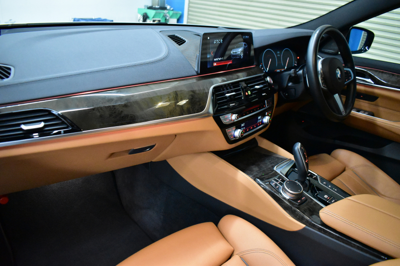 BMW 6シリーズ 630iｸﾞﾗﾝﾂｰﾘｽﾓ Mｽﾎﾟｰﾂ ﾊﾟﾉﾗﾏｻﾝﾙｰﾌ 全席ﾋｰﾀｰ付茶革 全面液晶ﾒｰﾀｰ  ﾊｰﾏﾝｶｰﾄﾞﾝｻｳﾝﾄﾞ LEDﾍｯﾄﾞﾗｲﾄ 追従ACC HUD 衝突軽減ﾌﾞﾚｰｷ 車線変更 &逸脱&歩行者警告 ﾀｯﾁﾊﾟﾈﾙﾅﾋﾞ 全周囲ｶﾒﾗ3Dﾋﾞｭｰ 4ｿﾞｰﾝAC  電動Rｹﾞｰﾄ 2年保証