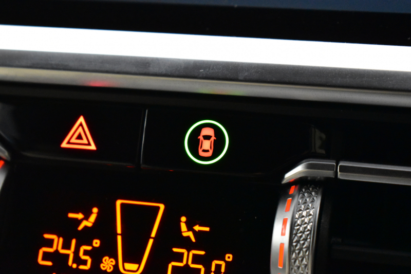 BMW 4シリーズ 420iｸｰﾍﾟ Mｽﾎﾟｰﾂ ｺﾝﾌｫｰﾄP individualﾋｰﾀｰ付ｱｲﾎﾞﾘｰﾎﾜｲﾄﾒﾘﾉﾚｻﾞｰ ACC LCW 19AW LEDﾍｯﾄﾞﾗｲﾄ ﾗｲﾌﾞｺｯｸﾋﾟｯﾄ ﾀｯﾁﾊﾟﾈﾙﾅﾋﾞ 全周囲ｶﾒﾗ 電動ﾄﾗﾝｸ  ﾜｲﾔﾚｽ充電 2年保証