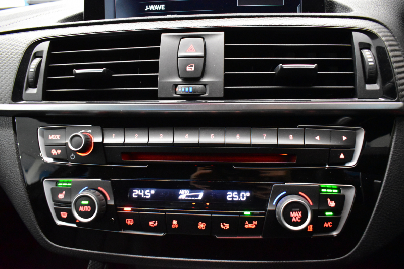 BMW Mシリーズ M2 ｺﾝﾍﾟﾃｨｼｮﾝ MDCT 7速DCT LCI後期  ﾊｰﾏﾝｶｰﾄﾞﾝ 専用410馬力ｴﾝｼﾞﾝ LEDﾍｯﾄﾞﾗｲﾄ&ﾃｰﾙ ﾋｰﾀｰ付黒革 ﾀｯﾁﾊﾟﾈﾙHDDﾅﾋﾞBｶﾒﾗ 19AW 衝突軽減ﾌﾞﾚｰｷ 車線逸脱＆歩行者警告  Mｼｰﾄﾍﾞﾙﾄ 2年保証