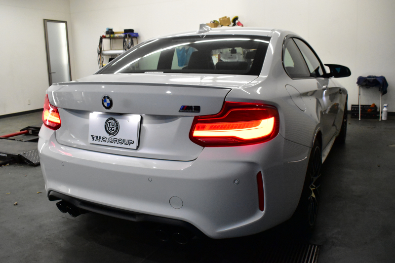 BMW Mシリーズ M2 ｺﾝﾍﾟﾃｨｼｮﾝ MDCT 7速DCT LCI後期  ﾊｰﾏﾝｶｰﾄﾞﾝ 専用410馬力ｴﾝｼﾞﾝ LEDﾍｯﾄﾞﾗｲﾄ&ﾃｰﾙ ﾋｰﾀｰ付黒革 ﾀｯﾁﾊﾟﾈﾙHDDﾅﾋﾞBｶﾒﾗ 19AW 衝突軽減ﾌﾞﾚｰｷ 車線逸脱＆歩行者警告  Mｼｰﾄﾍﾞﾙﾄ 2年保証