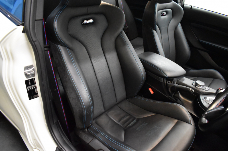 BMW Mシリーズ M2 ｺﾝﾍﾟﾃｨｼｮﾝ MDCT 7速DCT LCI後期  ﾊｰﾏﾝｶｰﾄﾞﾝ 専用410馬力ｴﾝｼﾞﾝ LEDﾍｯﾄﾞﾗｲﾄ&ﾃｰﾙ ﾋｰﾀｰ付黒革 ﾀｯﾁﾊﾟﾈﾙHDDﾅﾋﾞBｶﾒﾗ 19AW 衝突軽減ﾌﾞﾚｰｷ 車線逸脱＆歩行者警告  Mｼｰﾄﾍﾞﾙﾄ 2年保証