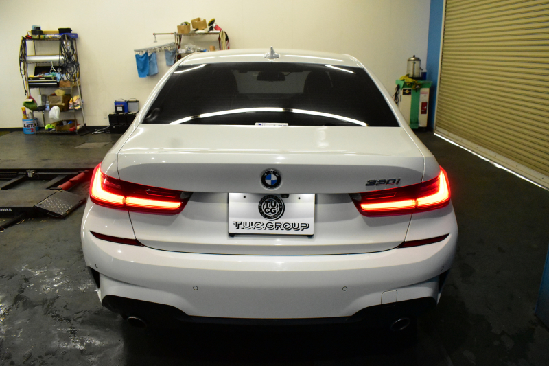 BMW 3シリーズ 330i Mｽﾎﾟｰﾂ 高出力ﾓﾃﾞﾙ ﾃﾞﾋﾞｭｰ&ｺﾝﾌｫｰﾄP ﾋｰﾀｰ付黒革 全周囲ｶﾒﾗ ACC 19AW Mｽﾎﾟｰﾂﾌﾞﾚｰｷ LEDﾍｯﾄﾞﾗｲﾄ ﾗｲﾌﾞｺｯｸﾋﾟｯﾄ ﾀｯﾁﾊﾟﾈﾙHDDﾅﾋﾞ ｱｯﾌﾟﾙｶｰﾌﾟﾚｲ ｳｯﾄﾞｲﾝﾃﾘｱ 電動ﾄﾗﾝｸ 2年保証