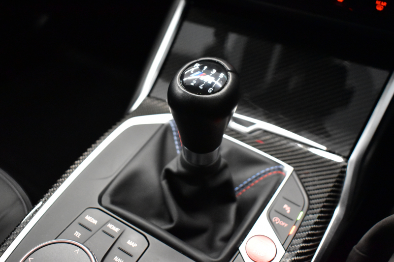 BMW Mシリーズ M2ｸｰﾍﾟ 新車保証R8年7月迄 6速MT Mﾚｰｽﾄﾗｯｸ&ﾊｲﾗｲﾝP 1ｵｰﾅｰ 最高290㎞/h ｶｰﾎﾞﾝﾙｰﾌ ｶｰﾌﾞﾄﾞﾃﾞｨｽﾌﾟﾚｲ ﾋｰﾀｰ付黒革Mｶｰﾎﾞﾝﾊﾞｹｯﾄｼｰﾄ 可変Mｻｽ Mｺﾝﾊﾟｳﾝﾄﾞﾌﾞﾚｰｷ ACC HUD ﾗｲﾌﾞｺｯｸﾋﾟｯﾄ ﾅﾋﾞBｶﾒﾗ ﾊｰﾏﾝｶｰﾄﾞﾝ Mｽﾎﾟｰﾂﾃﾞﾌ  2年保証