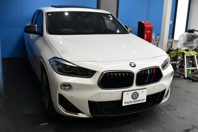 BMW X2 M35i 4WD ｾﾚｸﾄ&ｱﾄﾞﾊﾞﾝｽﾄﾞｱｸﾃｨﾌﾞｾｰﾌﾃｨ-&ｺﾝﾌｫｰﾄP ﾊﾟﾉﾗﾏｻﾝﾙｰﾌ ﾋｰﾀｰ付電動黒革Mｽﾎﾟｰﾂｼｰﾄ 20AW 社外ﾌﾙｾｸﾞTV LEDﾍｯﾄﾞﾗｲﾄ 追従ACC HUD ﾀｯﾁﾊﾟﾈﾙﾅﾋﾞBｶﾒﾗ 衝突軽減B 車線逸脱&歩行者警告 電動Rｹﾞｰﾄ 2年保証
