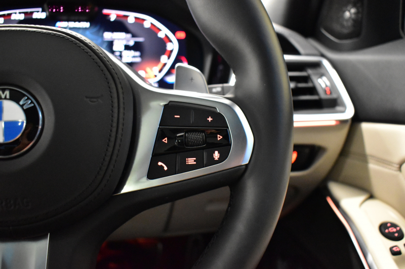 BMW 3シリーズ M340i Xﾄﾞﾗｲﾌﾞ ﾂｰﾘﾝｸﾞ ｲﾉﾍﾞｰｼｮﾝP ﾊﾟﾉﾗﾏｻﾝﾙｰﾌ ﾋｰﾀｰ付白革 追従ACC HUD ﾚｰｻﾞｰLEDﾗｲﾄ ｼﾞｪｽﾁｬｰC付ﾀｯﾁﾊﾟﾈﾙﾅﾋﾞ全周囲ｶﾒﾗ ﾊｰﾏﾝｶｰﾄﾞﾝ 車線変更&逸脱警告 衝突軽減B 電動Rｹﾞｰﾄ 2年保証